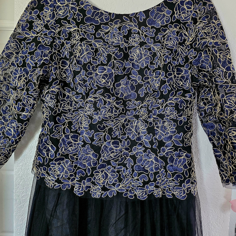 Elegant Black and Gold Floral Dress